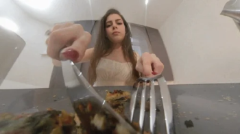 Maryana and Olya in- The perfect Crime 6K VR360.webp