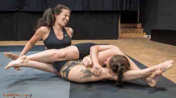 FW-175- Julia Start vs Ali Bordeaux.webp