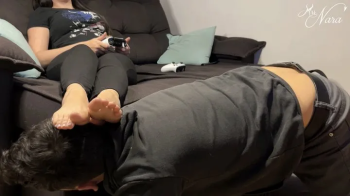 Hex lost the bet and have to deal with Nara`s stinky feet (720 EN-sub) - Gamer Domination - Foot Domination - Foot Fetis.webp