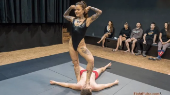 NC-247- Isis vs Peter (escape challenge).webp