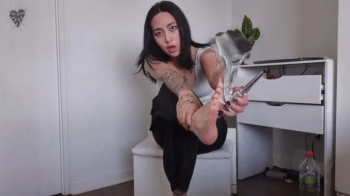 Your favorite Night Club Dancer taking off her sweaty Heels in front of you POV.webp