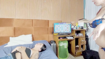 PLAYING MY FAVORITE GAME, IGNORING THE SLAVE AND FARTING - BY ARIEL - CLIP FULL.webp