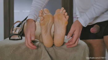 Kate's First Footjob and Tickle Day (Full Version).webp