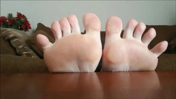 Toe Wiggling and pointing.webp