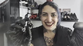 LILLI BAYLE - Custom clip - POV tickling.webp