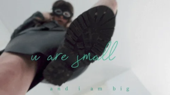 u are small and i am big.webp