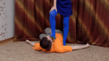 Adorable blonde lady sits right on the throat, vd014h 720p.webp