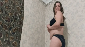 Under the giant tits MP4.webp