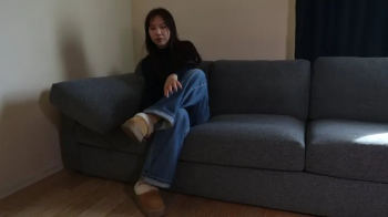 Lesbians lose their jobs and come back to film tickling.webp