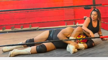 Figure four submissions and scissor holds mixed wrestling.webp