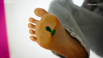 Giantess Ella - Crushed By The Popular School Girl.webp