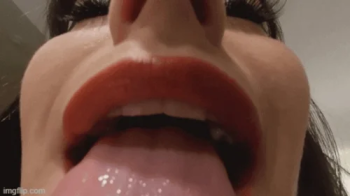 LilMizzUnique finds you in her fridge, then her mouth VR4K.webp