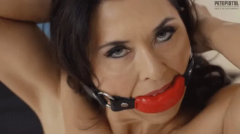 Tomiko Gag show - 01 bit gag Mobile Version.webp