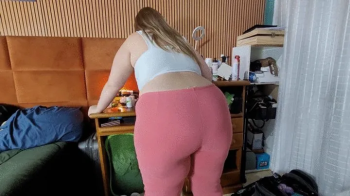 Rotten farted maid cleaner - Britney hunter Clip 4.webp