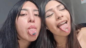 Step-Sis Giantesses Masive VORE.webp
