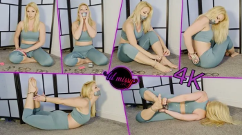 Beautiful Asian girl Xiaohanhan shows off her sexy 37EU feet33 HD.webp