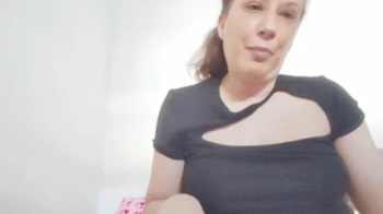 GUMMY RESIST TO TITSJOB.webp
