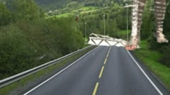 Giantess Destroys Stupid Bridge 1080.webp