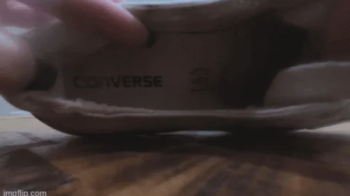 Maleka shrinks and teases the foot perv VR4K.webp