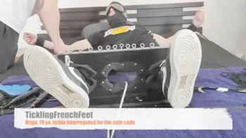 Vincent (18 yo), Hugo (19 yo), Manu (19 yo) tickle scenarios (mobile).webp