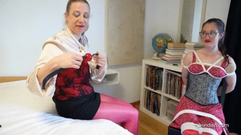 DINA AND AILEEN - THE GAG TEST.webp