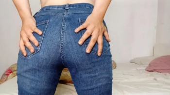 Jeans farting and showing my Boobs.webp