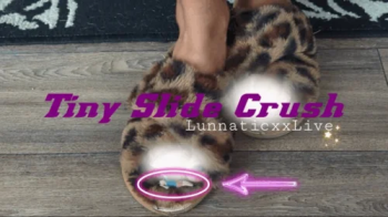 Latex gas mask fart masturbation with glass dildo.webp