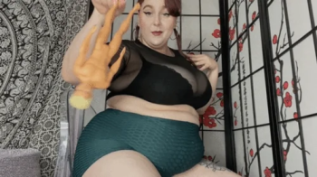 BBW Giantess punishes tiny man with farts.webp