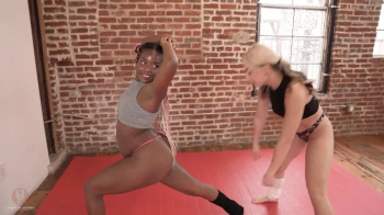Scarlet Vs Simone- Hell Bent.webp