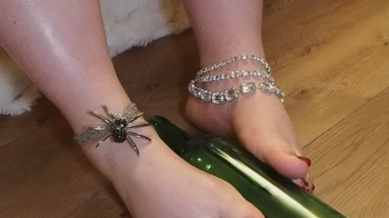 Bottle foot games #9.webp