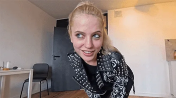 Ruby and her Massive Sneaker Fan with special effects 8K VR360.webp