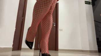 Virus Outbreak - Giantess.webp