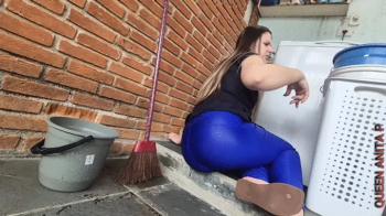 CLEANING WITH MY SMELL! - part 2.webp