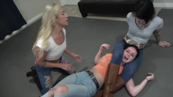 Amber and Siren vs Nejireta- Is That Her.webp