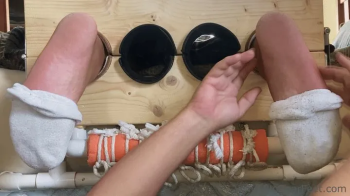 Hold Still II - endure tickling or punish the feet.webp