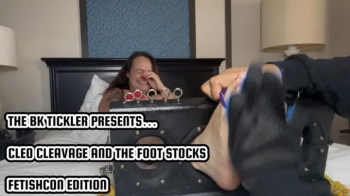 CLEO CLEAVAGE AND THE FOOT STOCKS.webp
