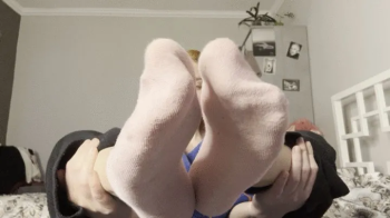THE BEAUTIFUL CRUEL PRINCESS FARTING INTO THE MOUTH OF THE MALNOURISHED SLAVE - BY CINDY LOPES - CLIP 5.webp