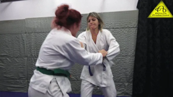 Isabel vs Samantha.webp