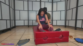 Hannah - Interview and tickle-test (FHD).webp