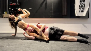 Fantasy Wrestling with Scissors and Punching.webp