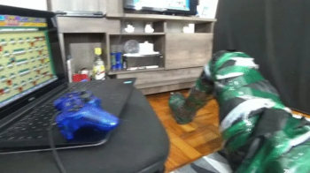 BLONDE SEXY GAMER GIRL FART ATTACK INTO HIS NOSE BY BIA MELLO AND DANIEL SANTIAGO CAM BY ALINE FULL HD.webp