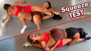Rosalie vs Lola - Roommate Scissorhold Challenge.webp