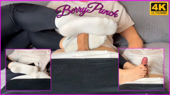 Berrypunch - Dirty Nike Socks Sockjob - Massage - Footjob - Cumshot - Foot Fetish - Foot Domination.webp