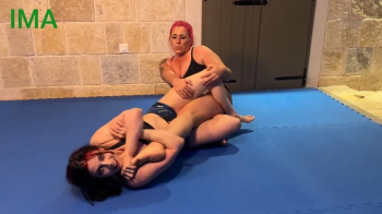 Max Academy - Goth Delilah vs Kat Max - competitive match.webp
