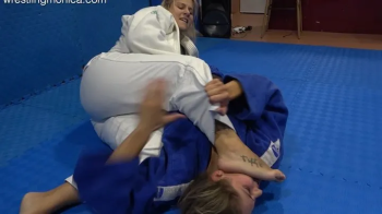 Gi-feet Vixens - Iza vs Gabi-Gi feet.webp