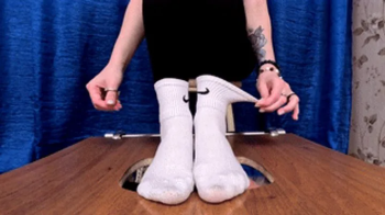 Furious Girls - Your floor-face is so tiny under my Tendance chelsea boots (part 7 of 7), flo714x 21.webp