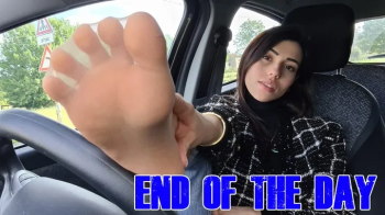 Petrafeet Personal Clipstore - End of the day 2 - HD.webp