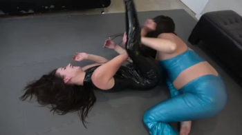 Baefight - Aaliyah vs Lana- Have Fun at the Club.webp