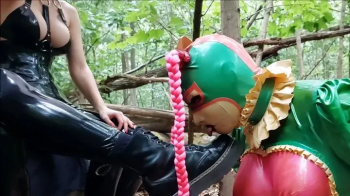 Missyvanlicks - Lick dirt in the forest!.webp