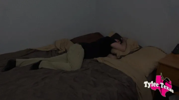 Tylee Texas - TYLEE WRESTLES ROOMATE.webp